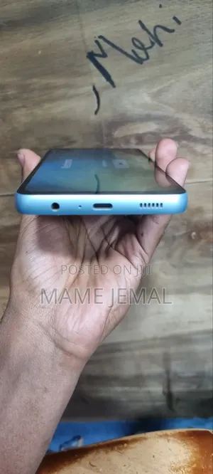 New Samsung Galaxy M05 64 GB Blue