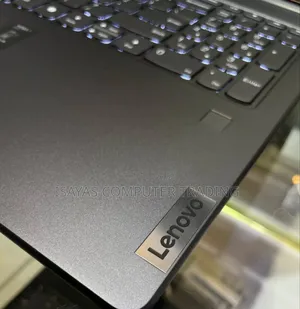 New Laptop Lenovo Yoga 7i 16GB Intel Core Ultra 7 SSD 1T