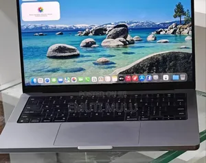 New Apple MacBook Pro 2023 M3 Pro 14-inch 8GB Intel Core i7 SSD 512GB