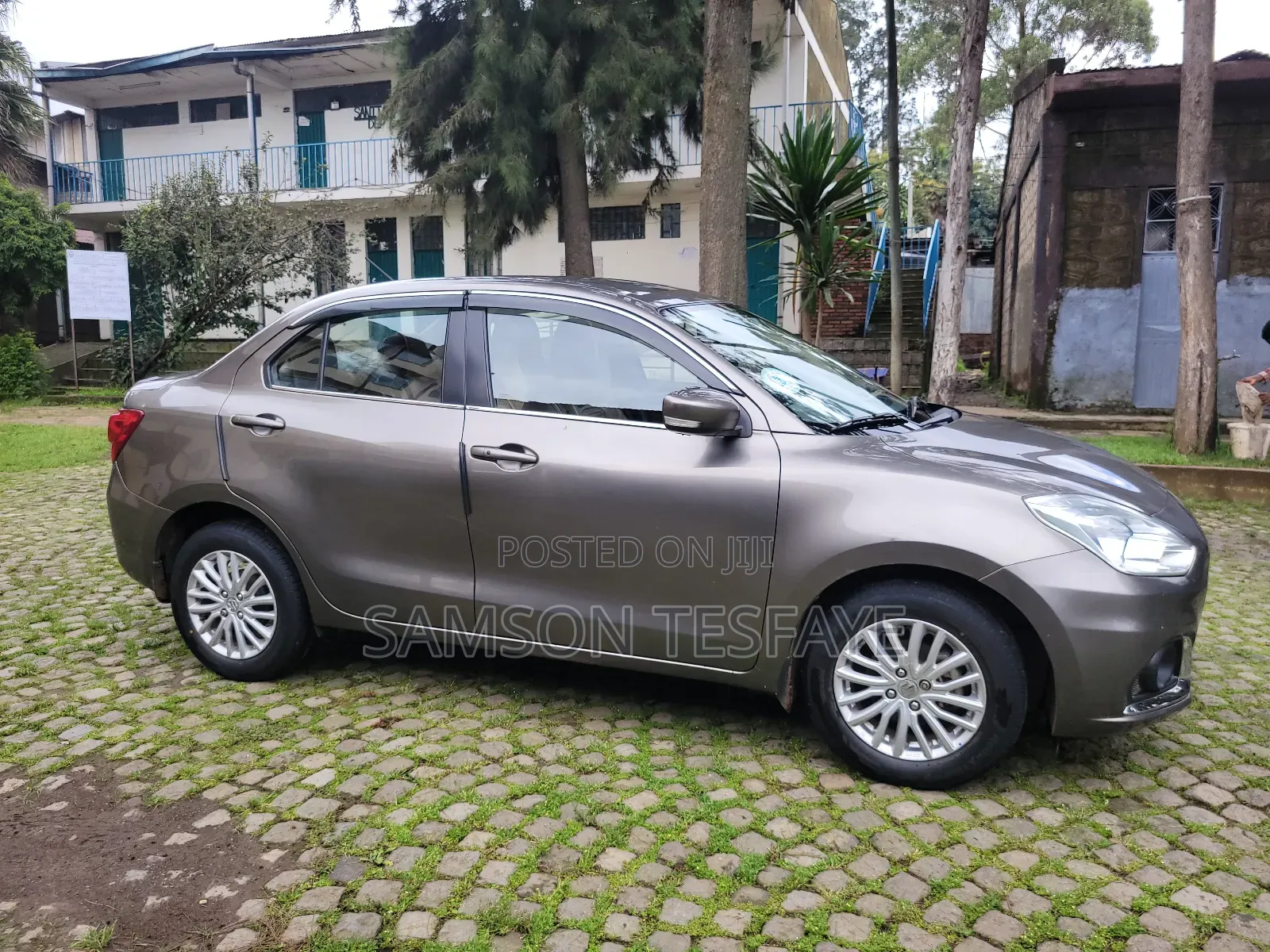 Suzuki Dzire 2022 Gray
