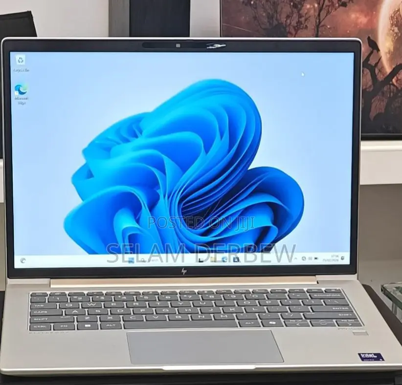 New Laptop HP EliteBook 640 G11 16GB Intel Core Ultra 5 SSD 512GB