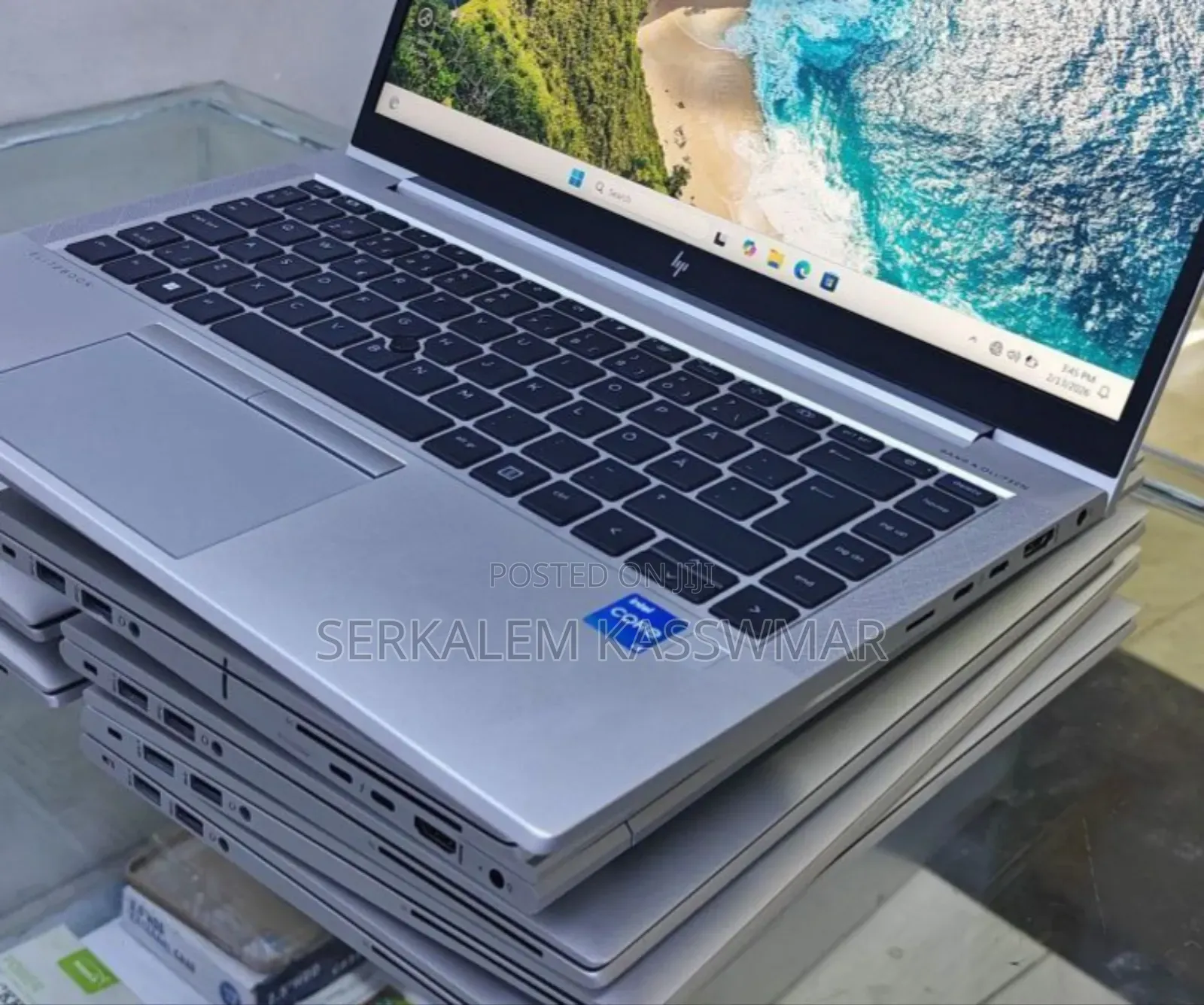 New Laptop HP EliteBook 830 G8 16GB Intel Core i5 SSD 512GB