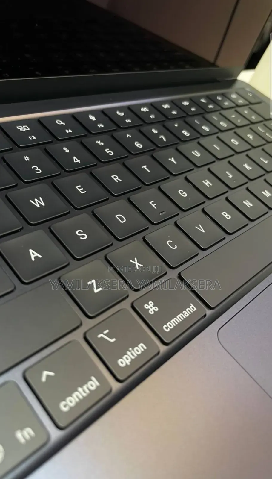 New Laptop Apple MacBook Air 2025 M4 13-inch 16GB Apple M3 SSD 512GB