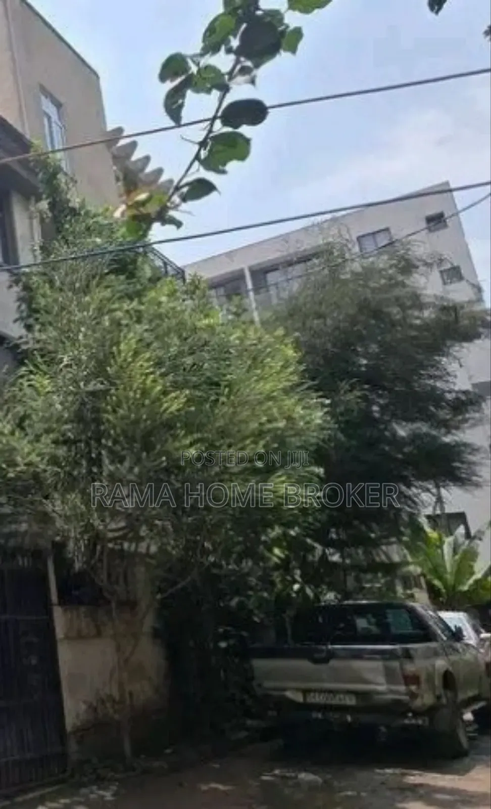 Furnished 3bdrm Apartment in ጋርመንት, Yeka for sale