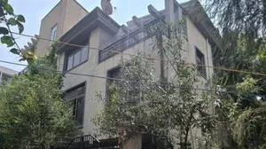 Furnished 3bdrm Apartment in ጋርመንት, Yeka for sale