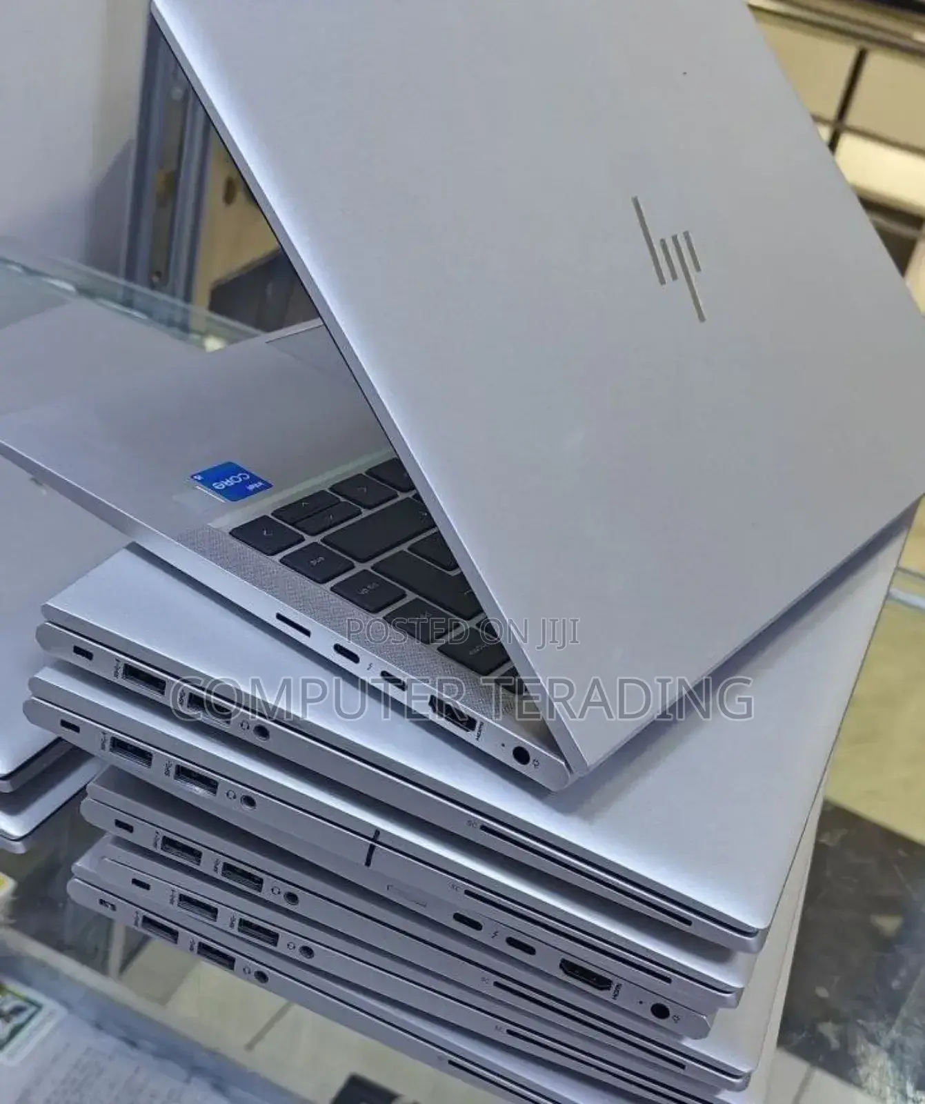 New Laptop HP EliteBook 830 G8 16GB Intel Core i5 SSD 512GB