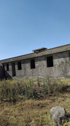 3bdrm Villa in ጣፎ, Yeka for sale