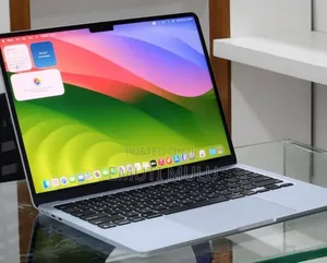 New Apple MacBook Air 2025 M4 15-inch 16GB Intel Core i7 SSD 512GB