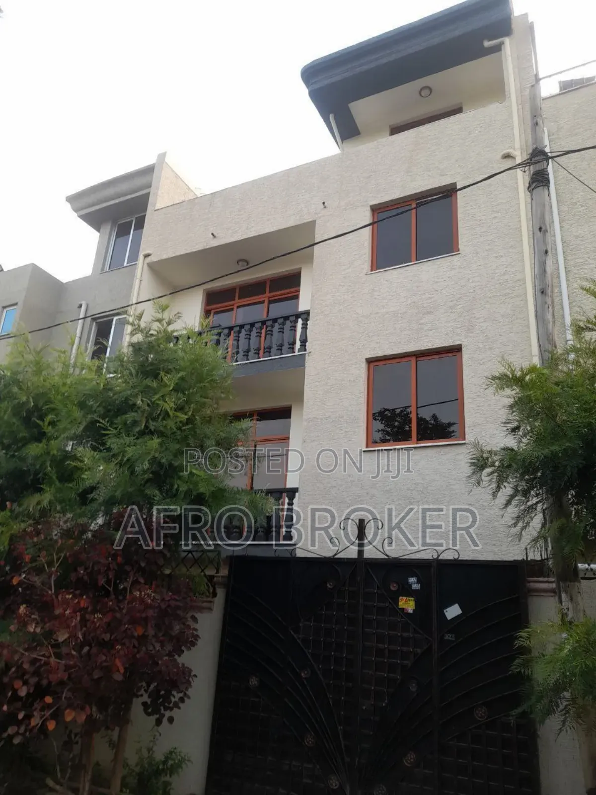 Furnished 5bdrm House in Alem Bank, Akaky Kaliti for sale