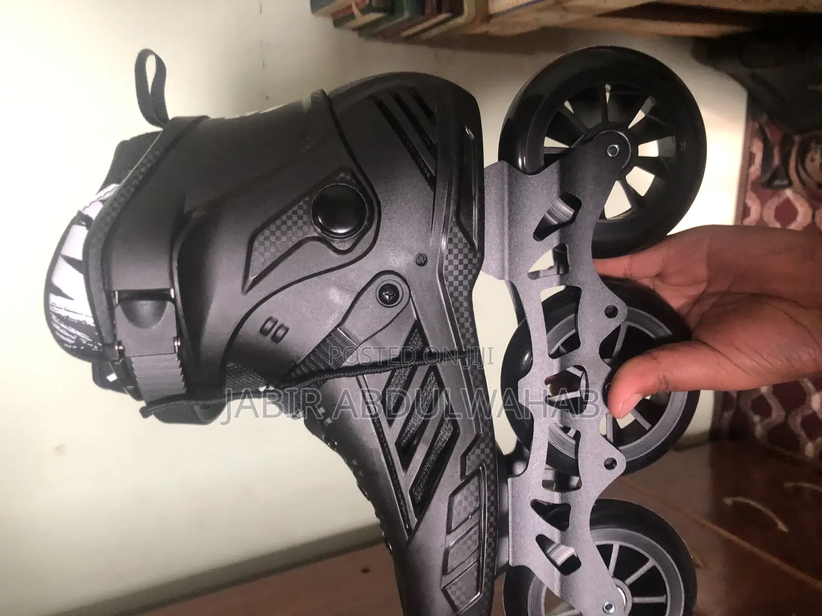 Skate Shoes 3 Wheels