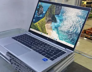 New Laptop HP EliteBook x360 1030 G8 16GB Intel Core i5 SSD 512GB