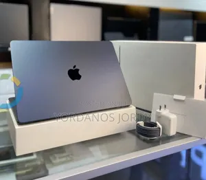 New Laptop Apple MacBook Air 2025 M4 13-inch 16GB Apple M4 SSD 512GB