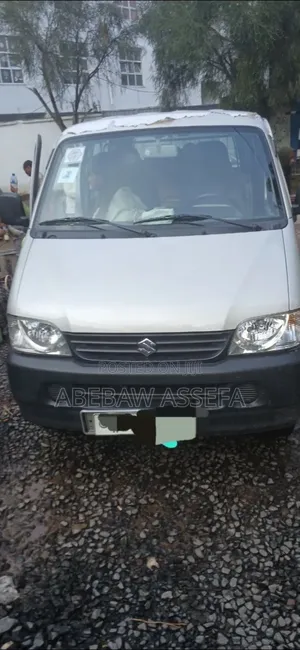 Suzuki APV Pan Vanel 2025 Silver
