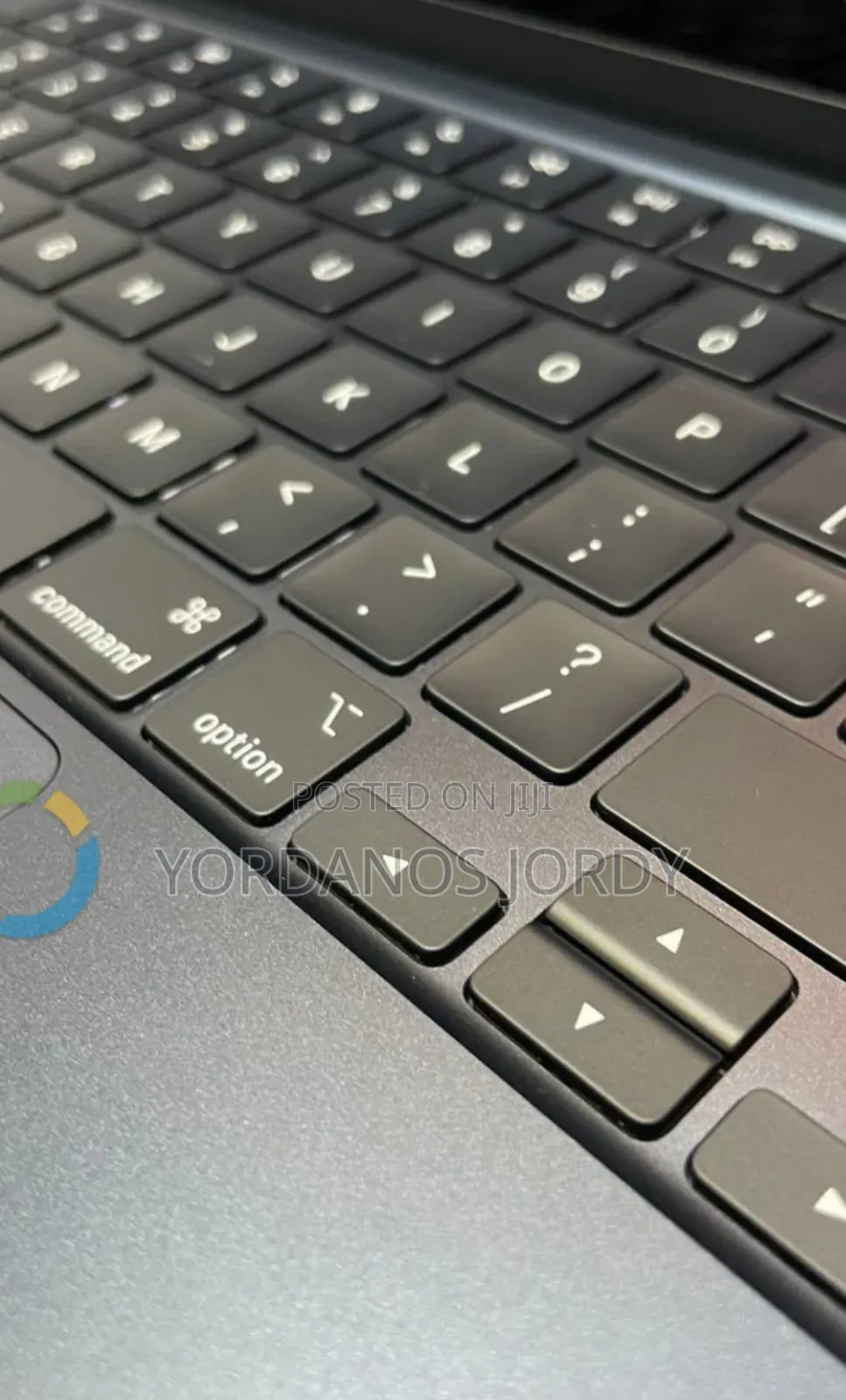 New Laptop Apple MacBook Air 2025 M4 13-inch 16GB Apple M4 SSD 512GB