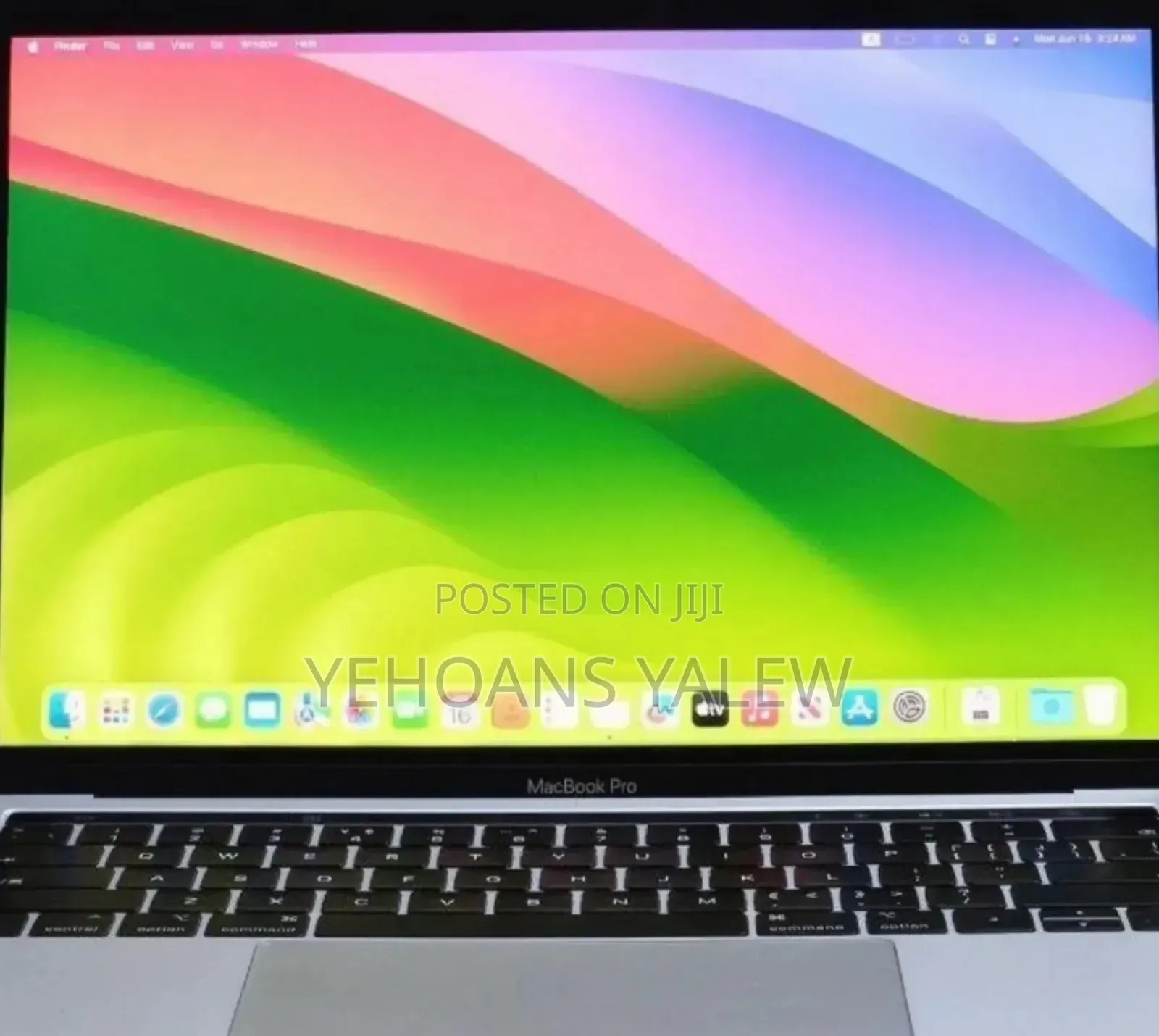 New Laptop Apple MacBook Pro 2018 8GB Intel Core i5 SSD 256GB