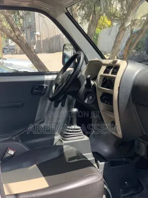 Suzuki APV Pan Vanel 2025 Silver