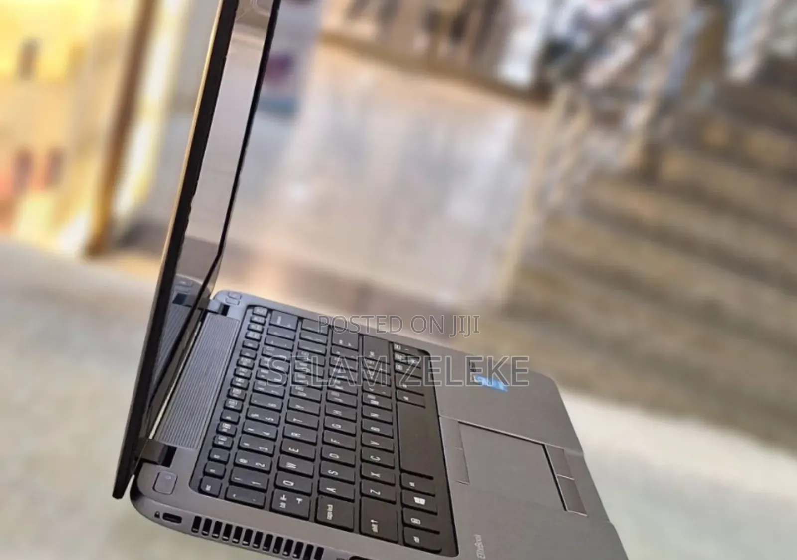 New Laptop HP EliteBook 820 8GB Intel Core i5 HDD 500GB