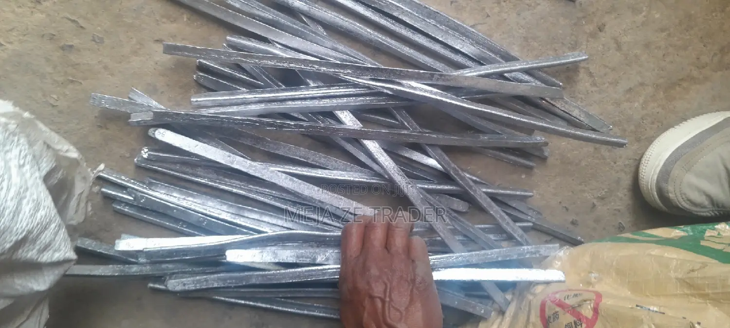 Lead 50×50