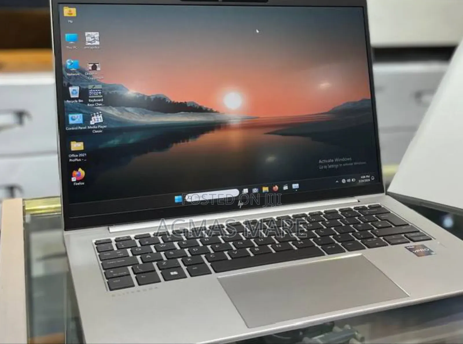 New Laptop HP EliteBook x360 1040 G9 16GB Intel Core i7 SSD 512GB