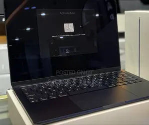 New Laptop Apple MacBook Air 2025 M4 13-inch 16GB Apple M4 SSD 512GB