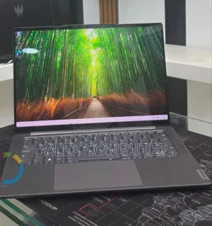 New Laptop Lenovo 16GB Intel Core i7 SSD 512GB