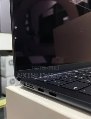 New Laptop Apple MacBook Air 2025 M4 13-inch 16GB Apple M4 SSD 512GB