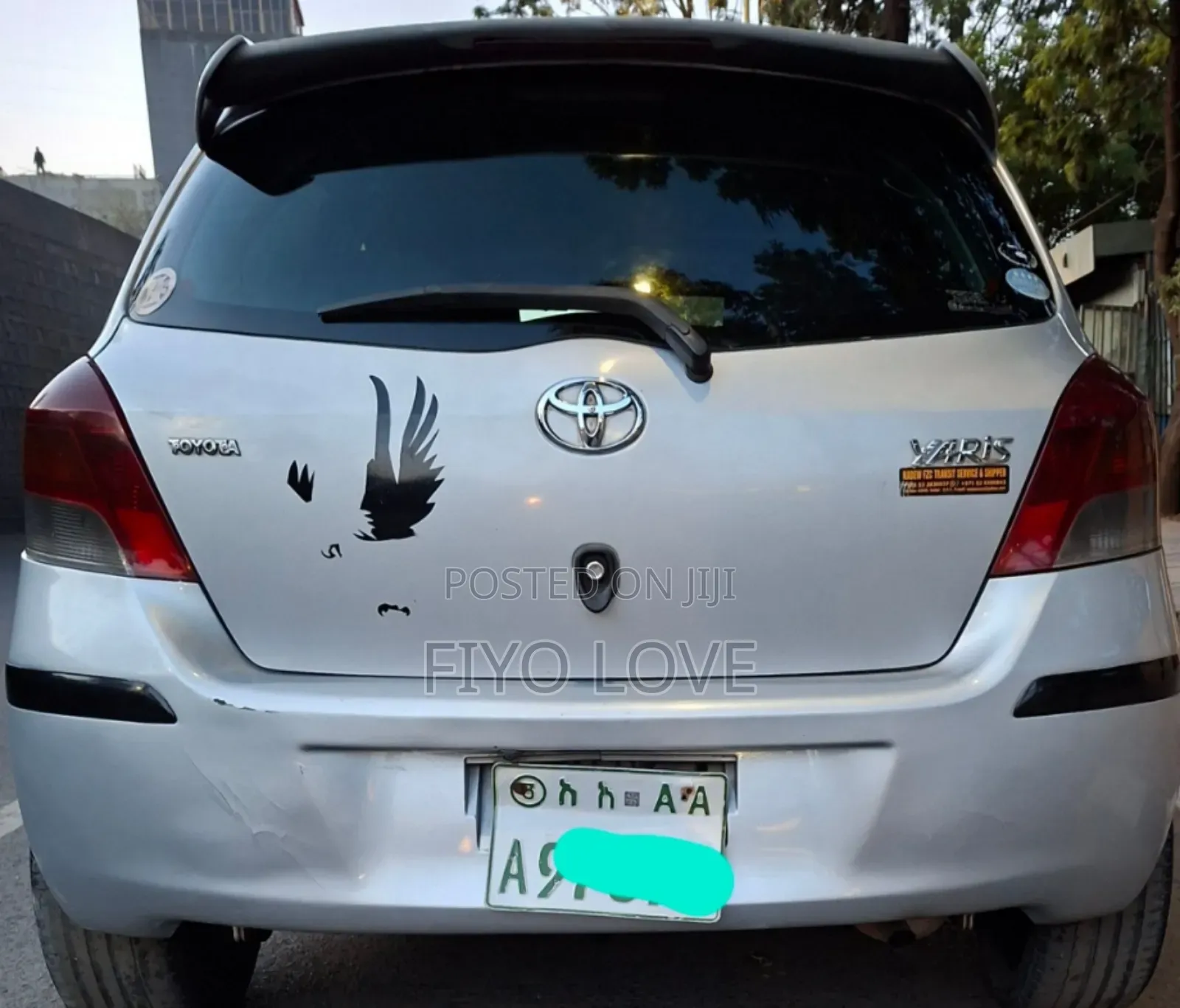 Toyota Yaris 2010 Silver