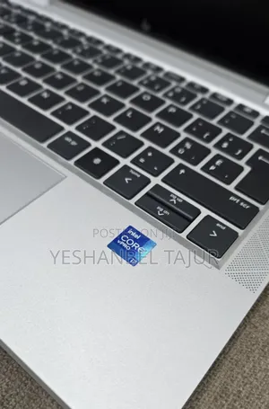 New Laptop HP EliteBook 1040 G8 16GB Intel Core i7 SSD 512GB
