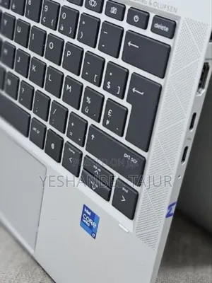 New Laptop HP EliteBook 1040 G8 16GB Intel Core i7 SSD 512GB