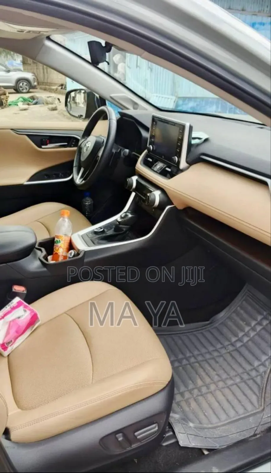 Toyota RAV4 2022 Green