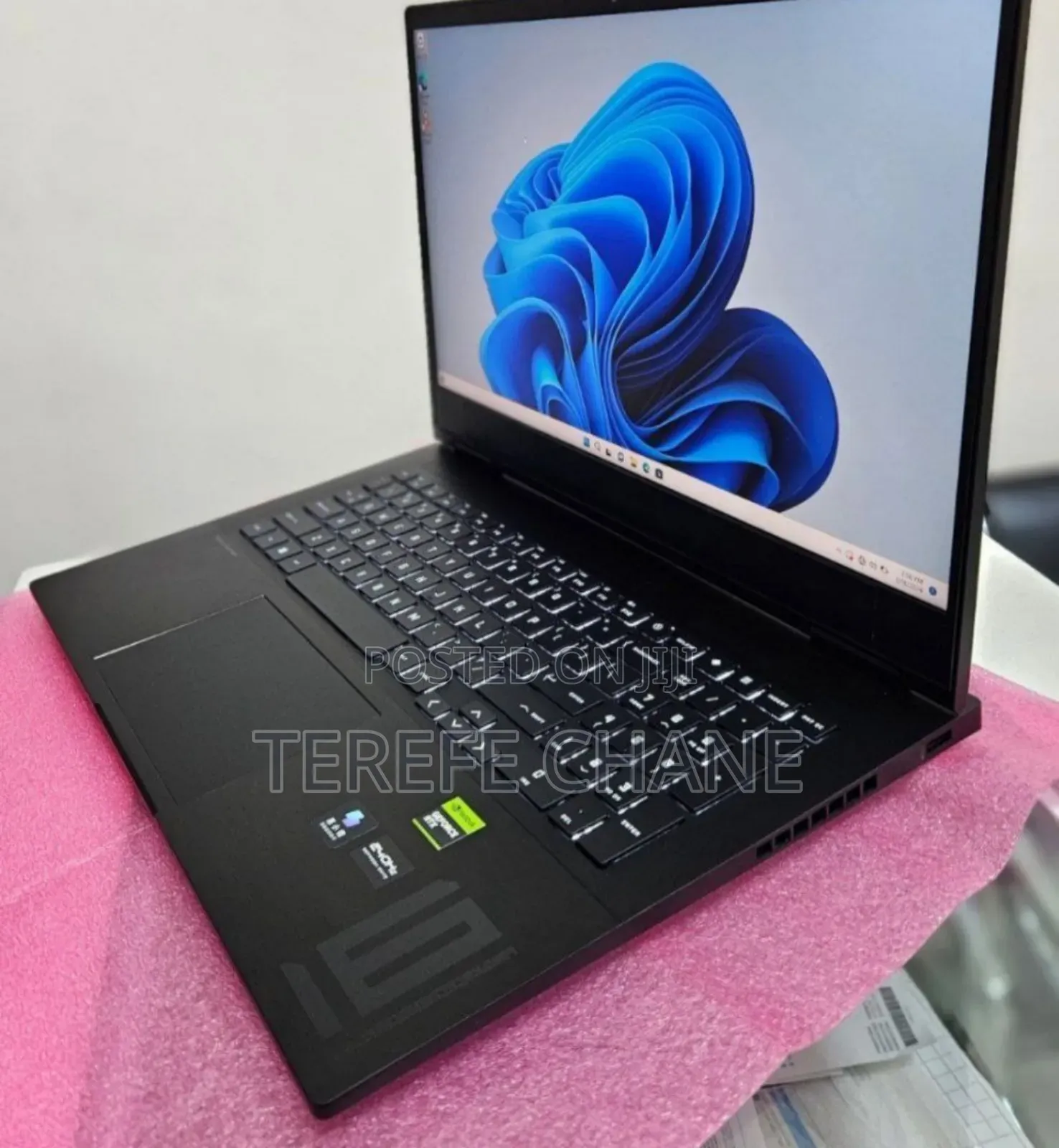 New Laptop HP Omen 16 16GB Intel Core i9 SSD 1T