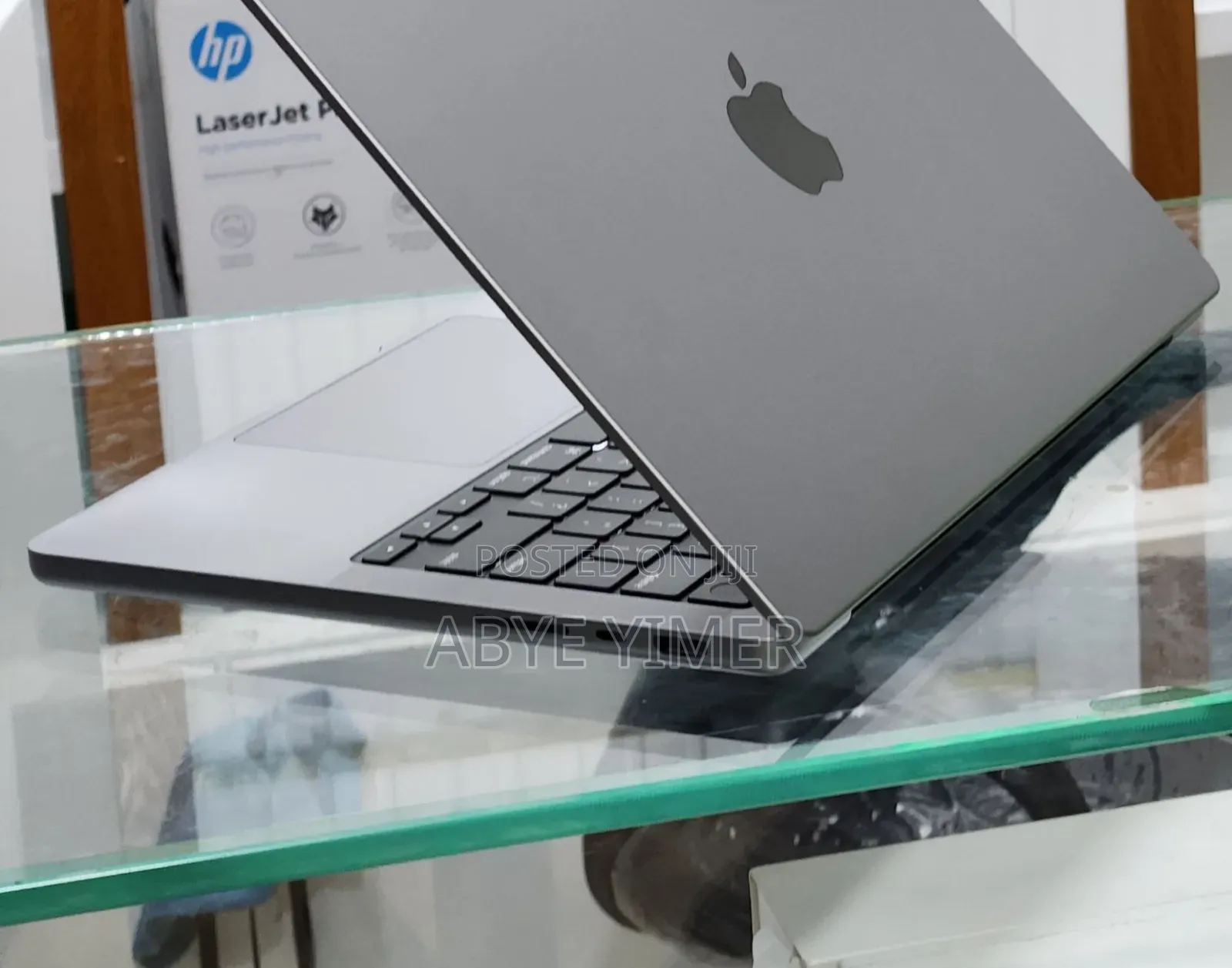 New Laptop Apple MacBook Pro M1 16GB Intel Core M SSD 512GB