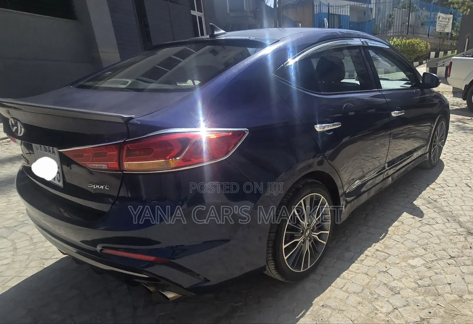 Hyundai Avante 2017 Black