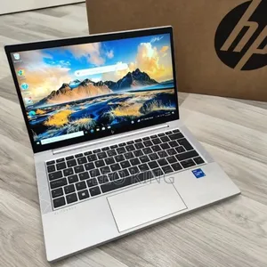 New Laptop HP EliteBook 830 16GB Intel Core i5 SSD 512GB