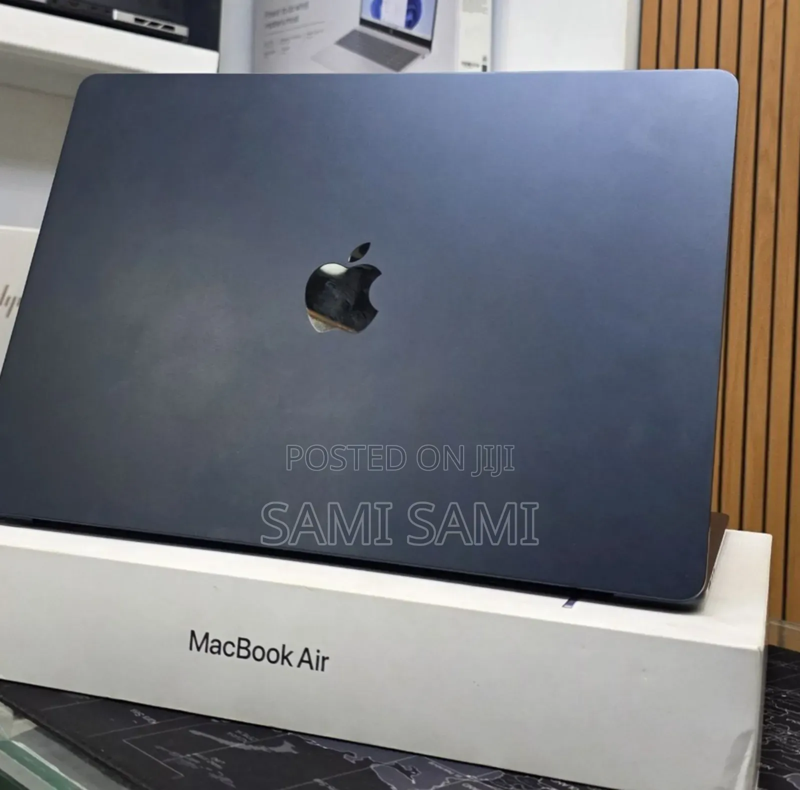 New Laptop Apple MacBook Air 2025 M4 15-inch 16GB Apple M4 SSD 256GB