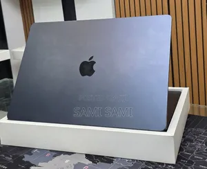 New Laptop Apple MacBook Air 2025 M4 15-inch 16GB Apple M4 SSD 256GB