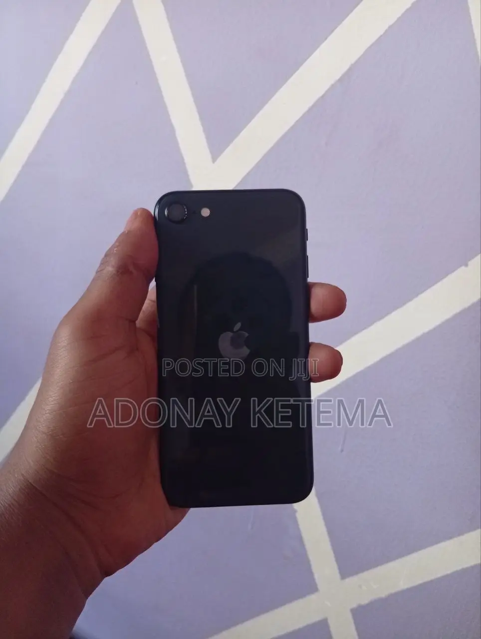 New Apple iPhone SE (2020) 64 GB Black