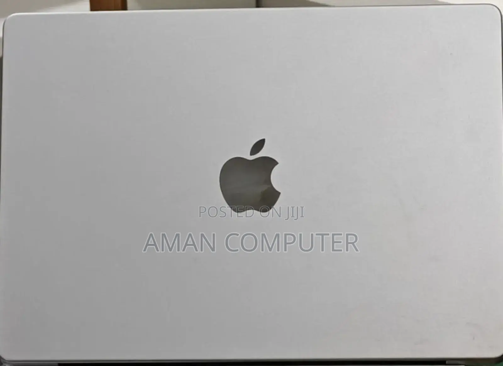 New Laptop Apple MacBook Pro 2023 M3 14-inch 8GB Apple M3 SSD 512GB