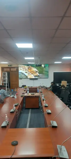Led Screen P1.8 P2.5 P4 Display and Installation