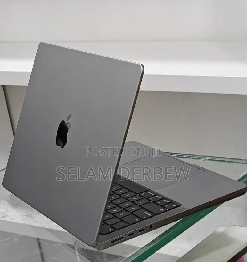 New Laptop Apple MacBook Pro 2023 M3 14-inch 8GB Apple M3 Pro SSD 512GB