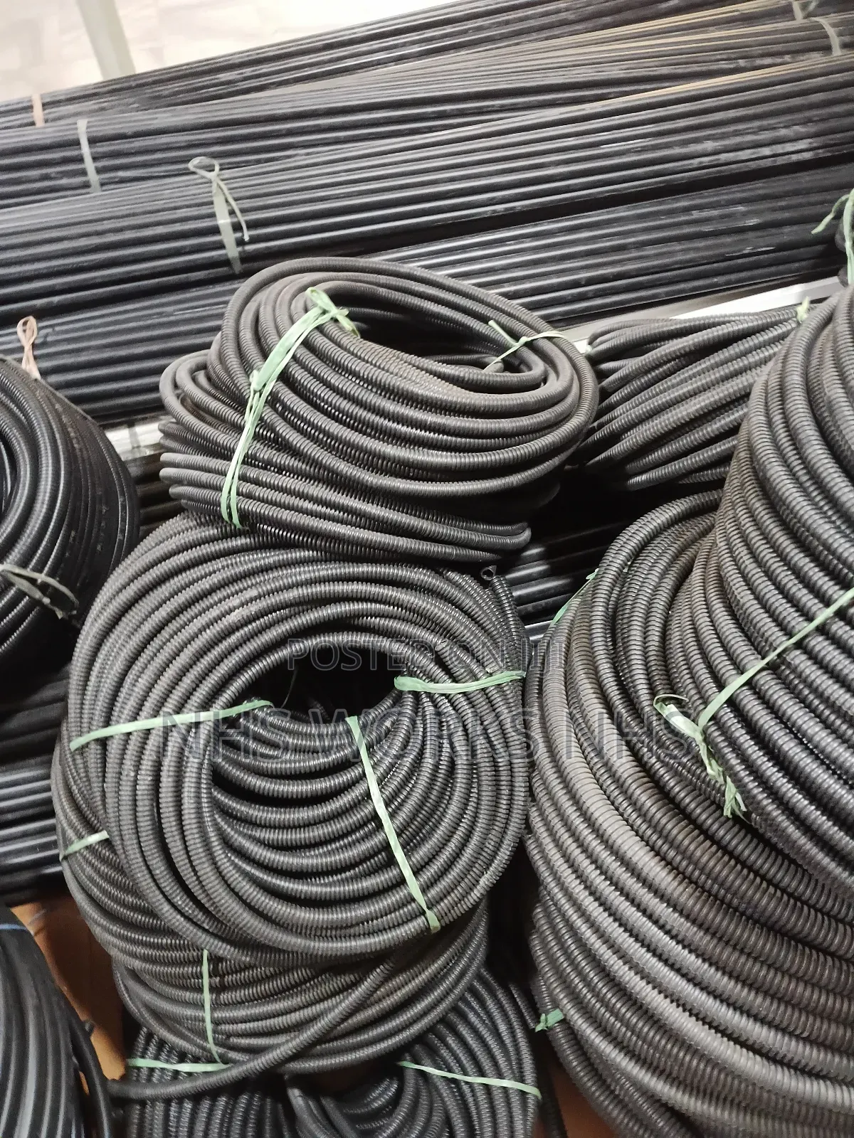 Electric Conduit (Gororo, Condit)