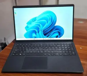 New Laptop Dell Inspiron 15 16GB Intel Core i7 SSD 512GB