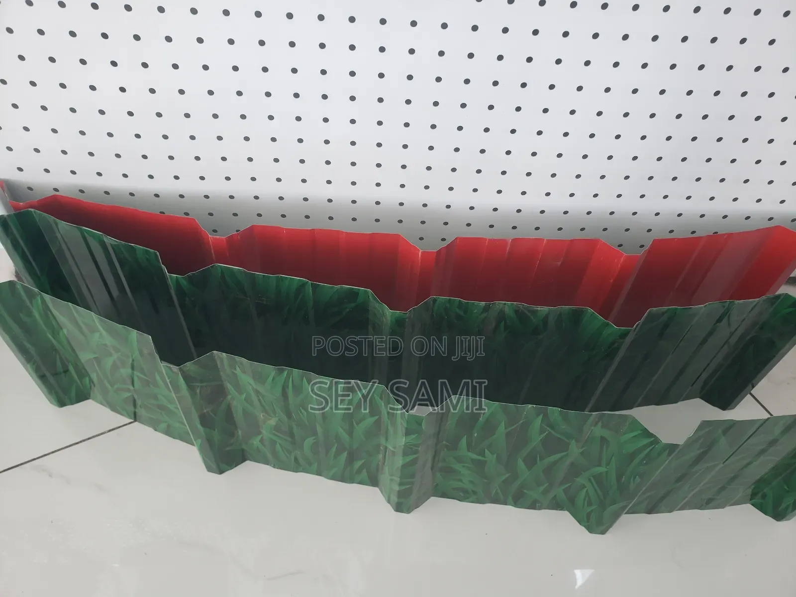 ኤጋ ቆርቆሮ for Your Roof