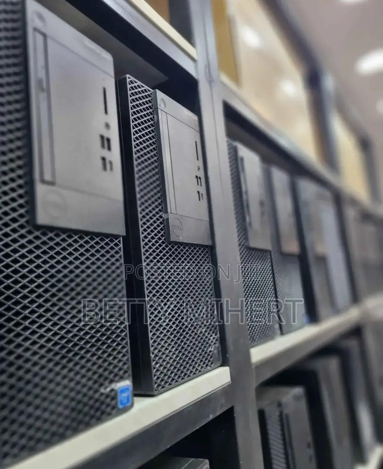 New Desktop Computer Dell OptiPlex 7050 8GB Intel Core i5 HDD 1T