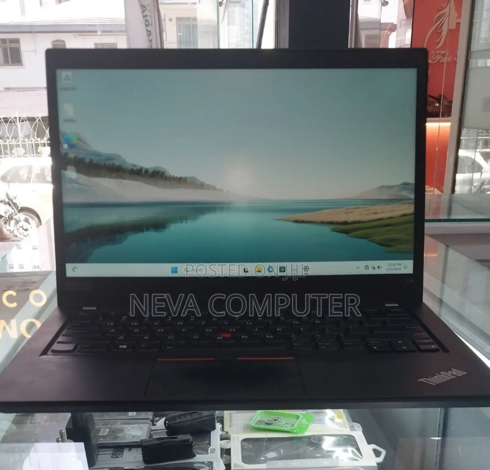 New Laptop Lenovo ThinkPad T14 16GB Intel Core i7 SSD 512GB