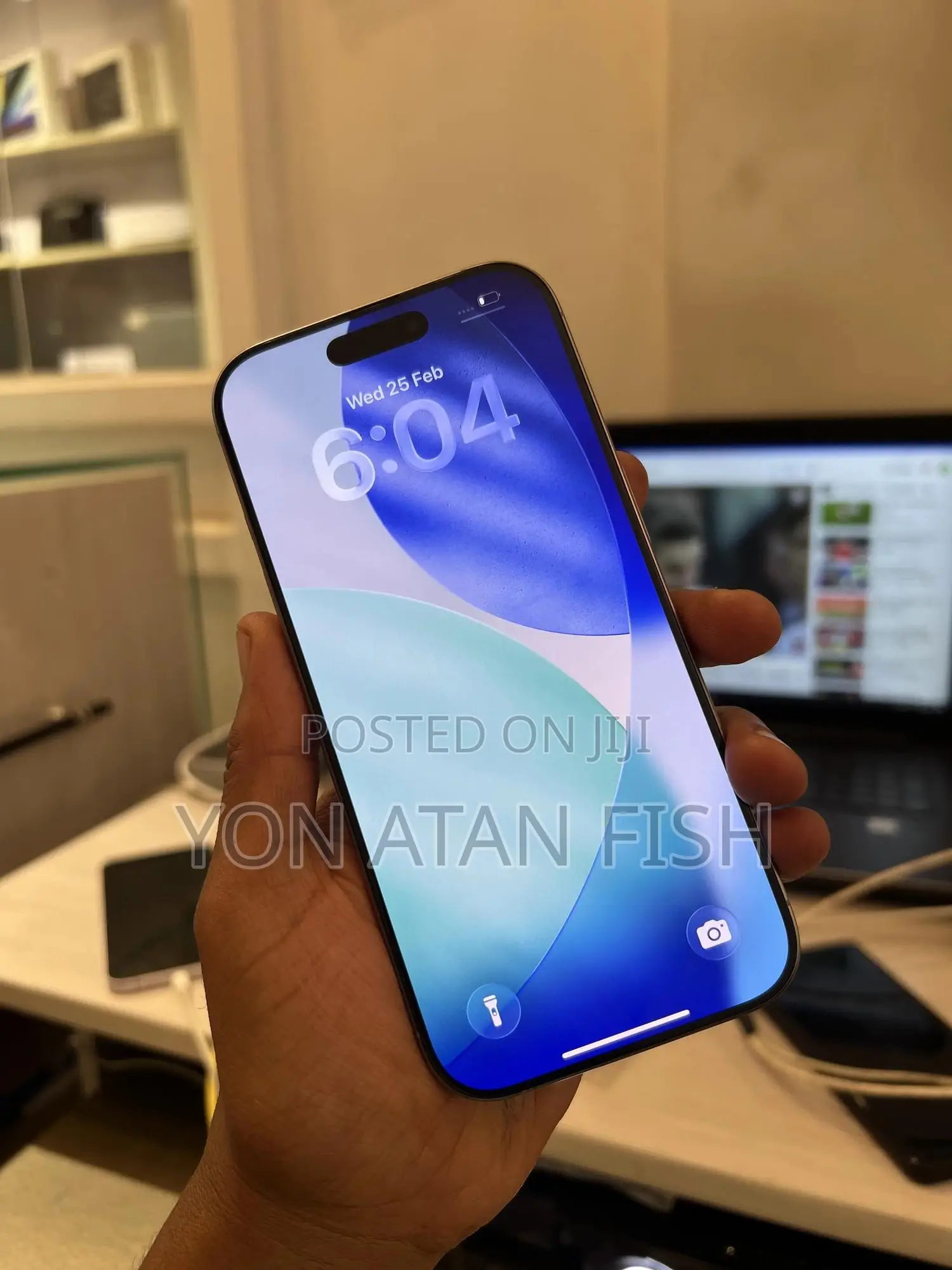 Apple iPhone 16 Pro 128 GB Gray