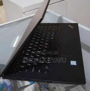 New Laptop Lenovo ThinkPad X1 Carbon 8GB Intel Core i5 SSD 512GB