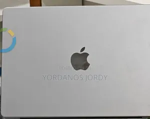 New Laptop Apple MacBook Air 2024 M3 15-inch 8GB Apple M3 Pro SSD 512GB