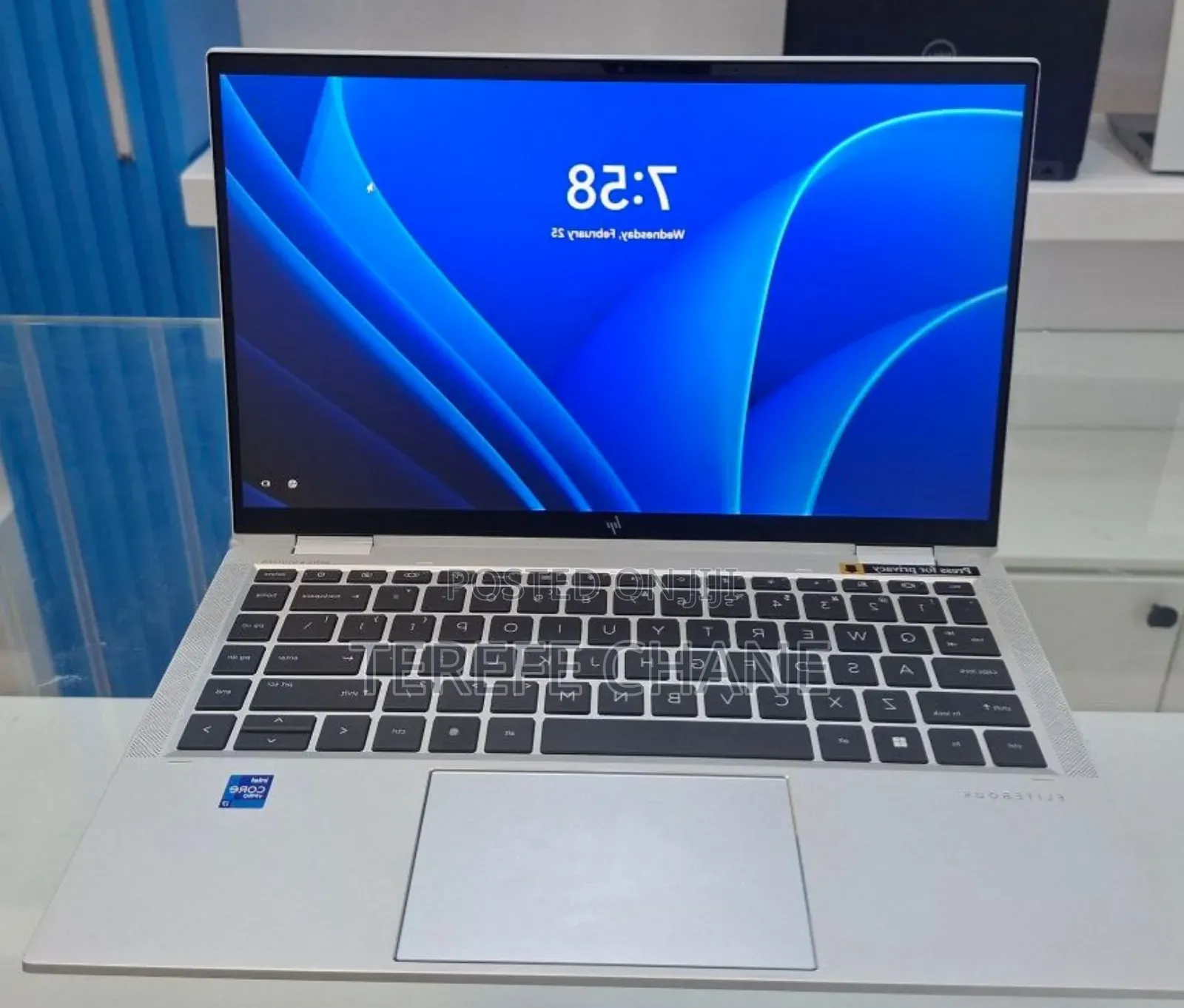 New Laptop HP EliteBook 1040 G8 32GB Intel Core i7 SSD 512GB