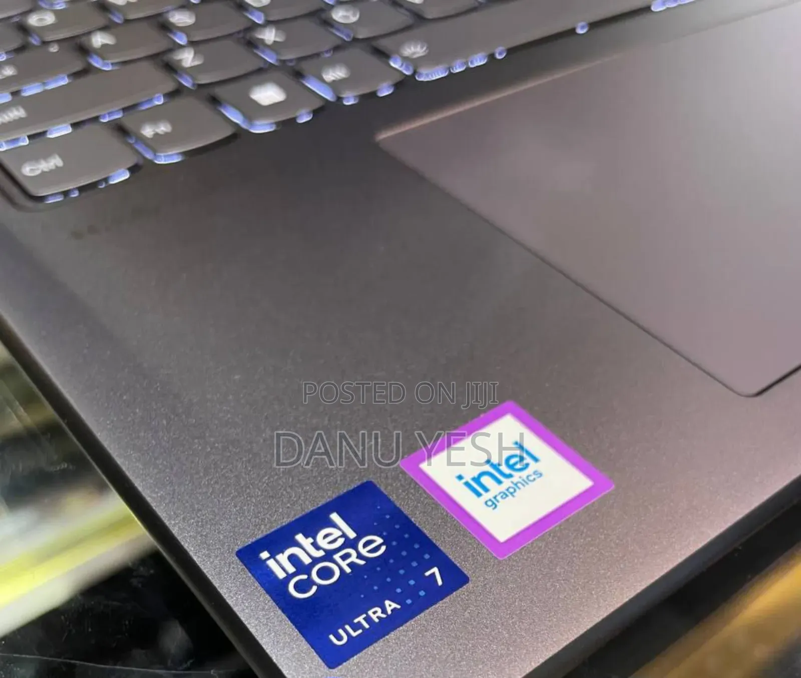 New Laptop Lenovo Yoga 7i 16GB Intel Core Ultra 7 SSD 1T